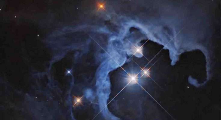 L'alba di una stella simile al Sole catturata da Hubble