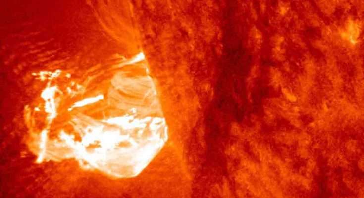 Sole eruzione solare X2.9